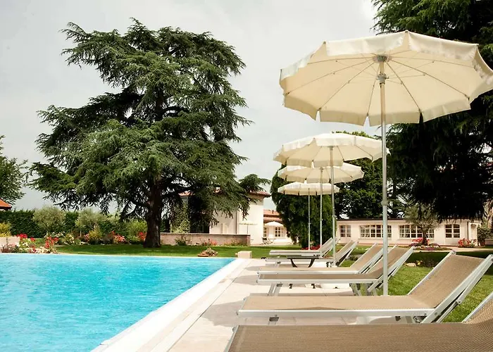 Relais Valfiore Kır Evi San Lazzaro di Savena