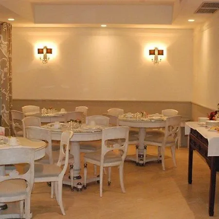 瓦菲欧雷黎莱斯别墅酒店 乡村民宿 萨韦纳河畔圣拉扎罗